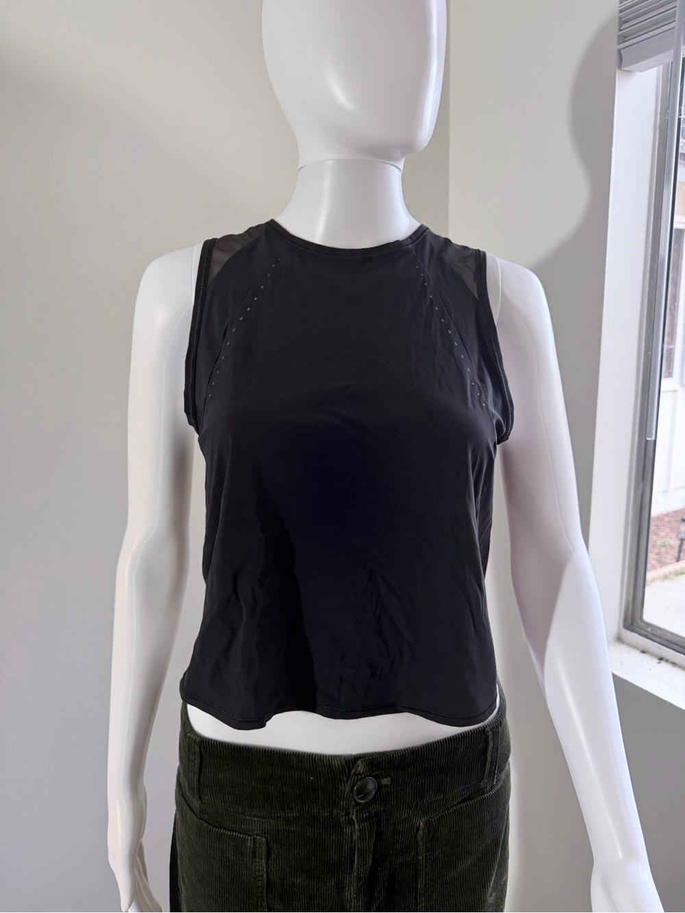 lululemon Sculpt Cropped Tank Top - Picture 3 of 12